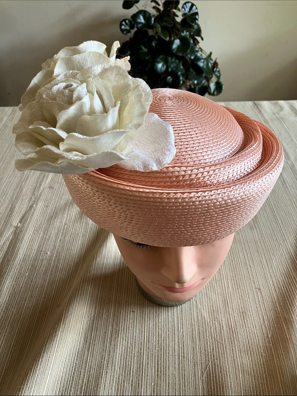 Elegant Peach Straw Cocktail Hat with Ivory Velvet Flower